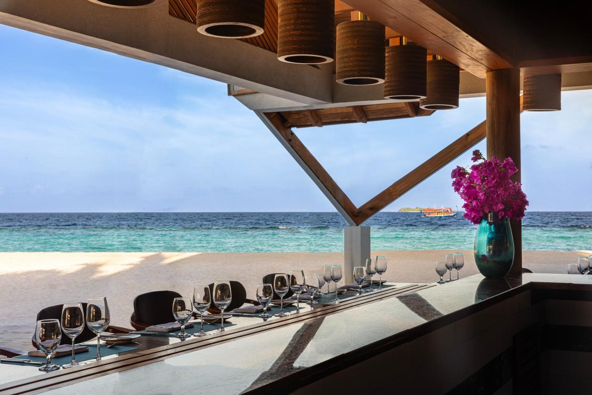 NH Collection Maldives Havodda Resort: Tropical Getaway with Extended Stay Perks Gaafu Dhaalu Atoll Exterior photo